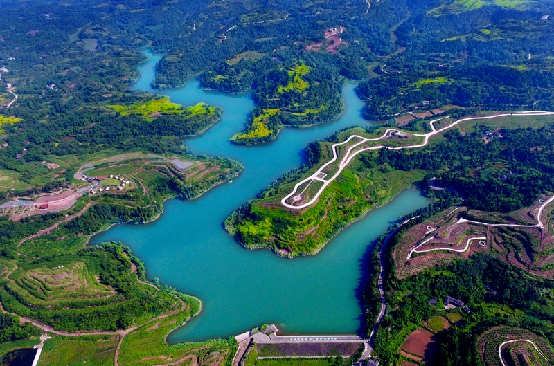 岳池农家文化旅游区（大力湖）.jpg