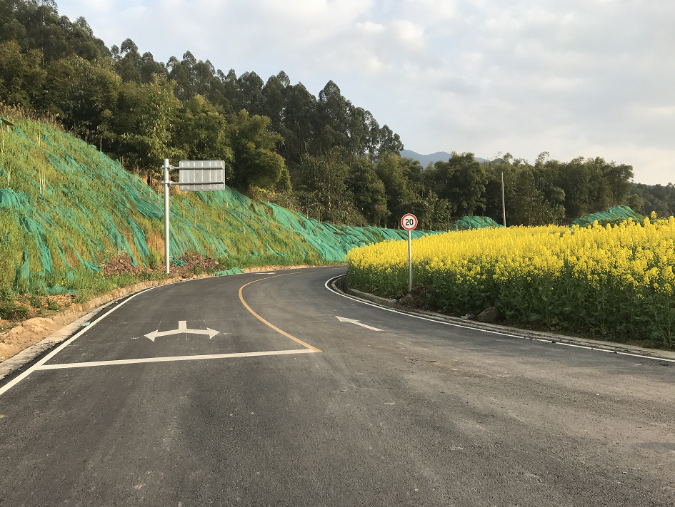 华蓥旅游扶贫公路将于4月完工